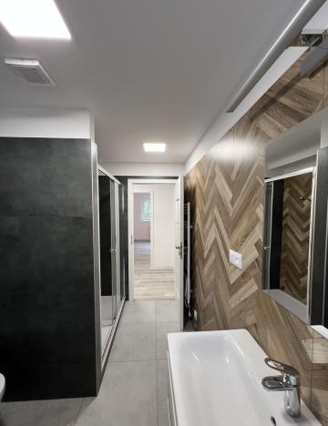 Pronájem bytu 2+1, Vsetín, U Hřiště, 56 m2