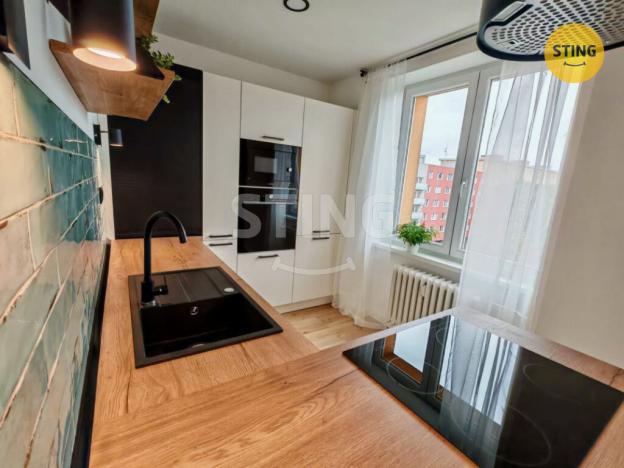 Prodej bytu 3+1, Ostrava, Liptaňské náměstí, 75 m2