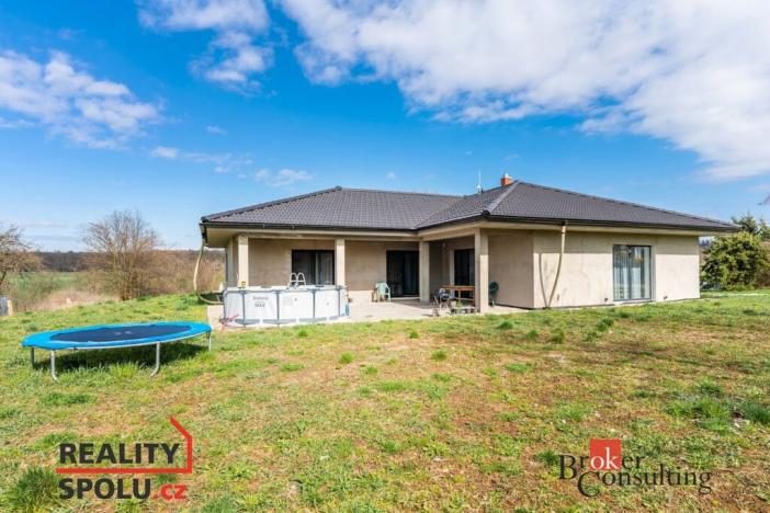 Prodej rodinného domu, Radíkovice, 197 m2