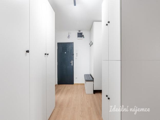 Pronájem bytu 3+1, Praha - Nusle, Pujmanové, 68 m2