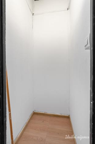 Pronájem bytu 3+1, Praha - Nusle, Pujmanové, 68 m2