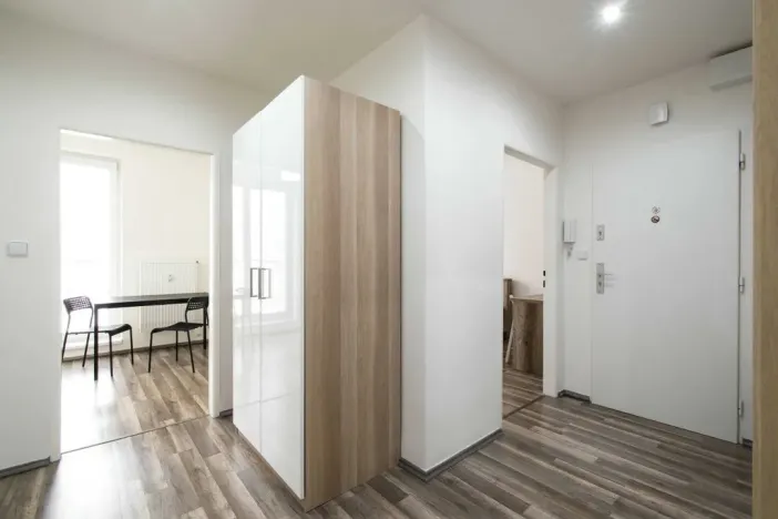 Pronájem bytu 1+1, Praha - Vokovice, Kladenská, 36 m2