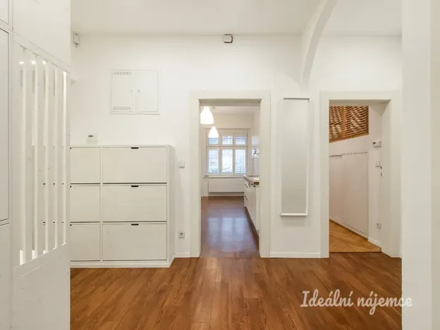 Pronájem bytu 3+kk, Praha - Holešovice, Tusarova, 74 m2