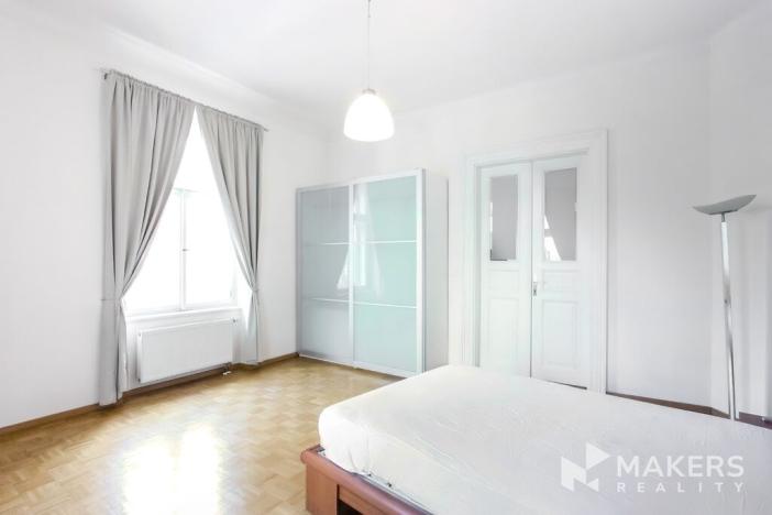 Pronájem bytu 3+kk, Praha - Smíchov, Zborovská, 76 m2