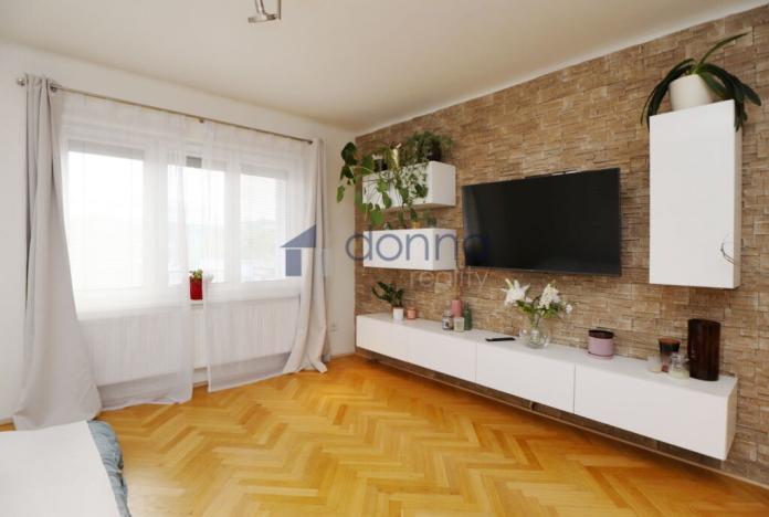 Pronájem bytu 2+1, Praha, Drahobejlova, 64 m2
