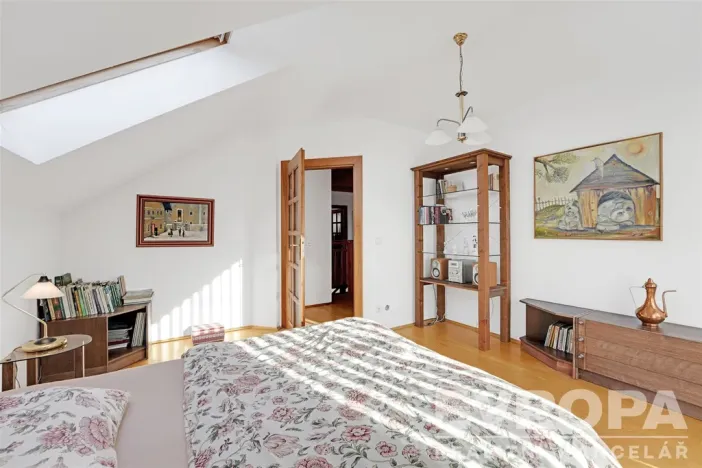 Prodej rodinného domu, Nymburk, Pístecká, 350 m2