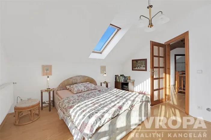 Prodej rodinného domu, Nymburk, Pístecká, 350 m2