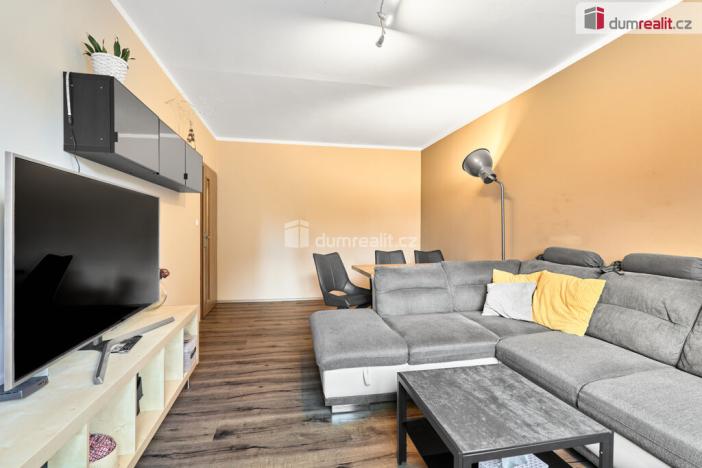 Prodej bytu 3+1, Ostrov, Lidická, 75 m2