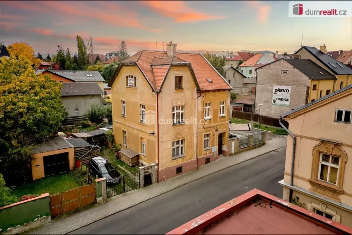 Prodej rodinného domu, Kadaň, Poštovní, 500 m2