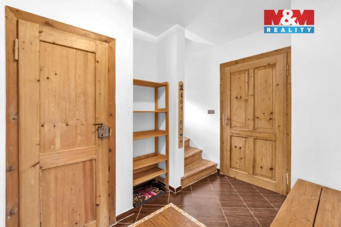 Prodej ubytování, Žacléř, Sadová, 151 m2