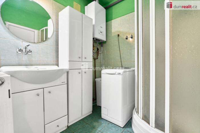 Prodej bytu 2+1, Lubenec, Karlovarská, 67 m2