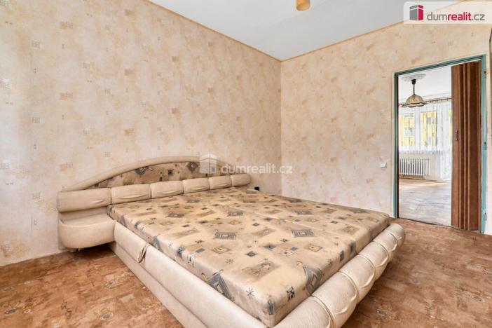 Prodej bytu 3+1, Hroznětín, Sídliště, 73 m2