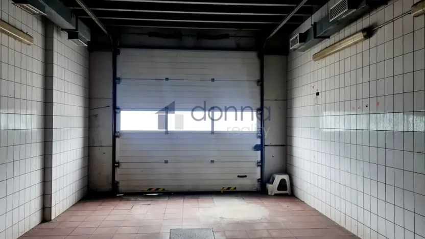 Pronájem obchodního prostoru, Praha, Za Mototechnou, 1137 m2
