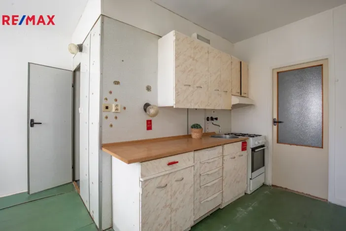 Prodej bytu 2+1, Kadaň, Golovinova, 61 m2