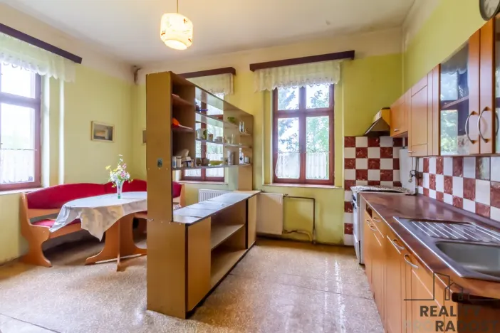 Prodej rodinného domu, Polepy - Encovany, 191 m2