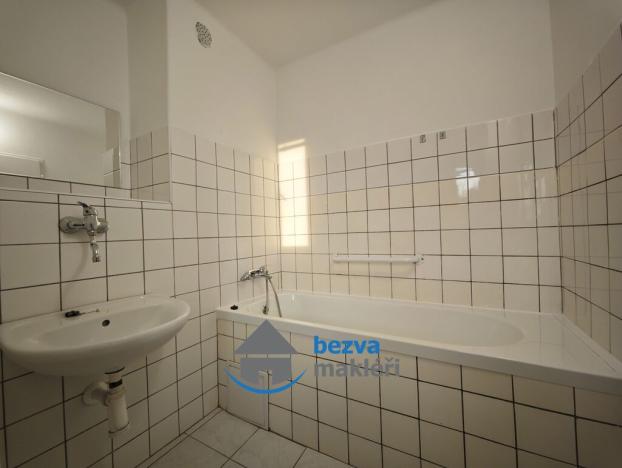 Pronájem bytu 2+1, Pardubice, Rokycanova, 71 m2