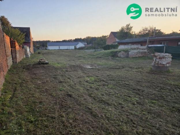 Prodej pozemku pro bydlení, Vracov, Ernestovská, 1794 m2