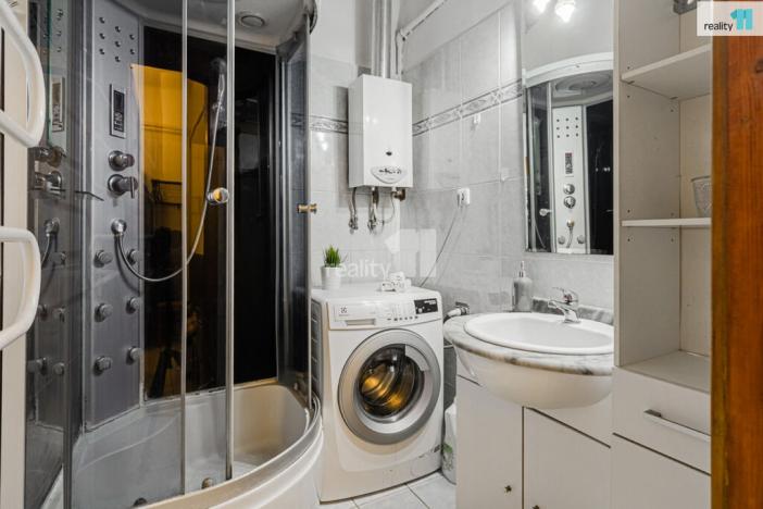 Prodej bytu 1+1, Praha - Nusle, 5. května, 37 m2