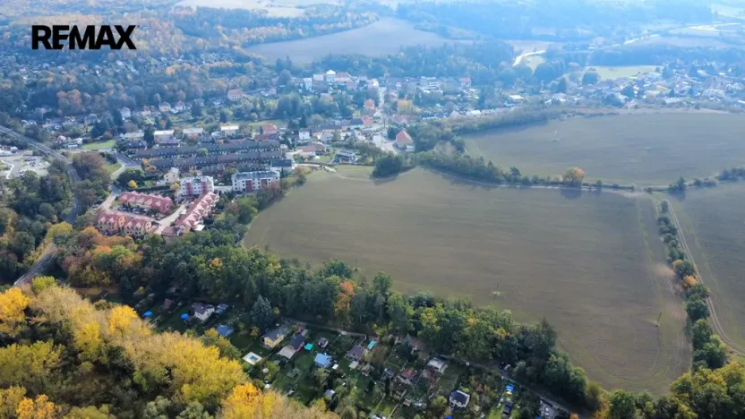 Prodej pozemku pro bydlení, Slaný, 3200 m2