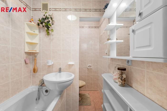 Prodej bytu 1+1, Tábor, Jaselská, 37 m2