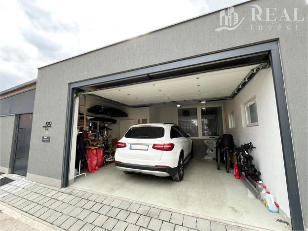 Prodej rodinného domu, Račiněves, 280 m2