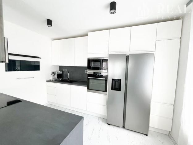 Prodej rodinného domu, Račiněves, 280 m2