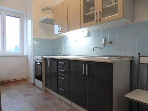 Pronájem bytu 1+1, Stará Paka, Tovární, 38 m2