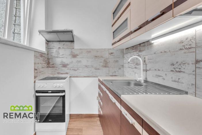 Pronájem bytu 2+1, Lhota pod Hořičkami, 47 m2