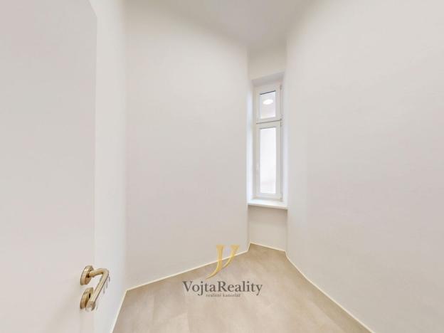 Pronájem bytu 3+1, Olomouc, nám. Národních hrdinů, 107 m2