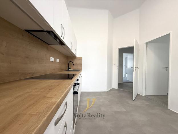 Pronájem bytu 3+1, Olomouc, nám. Národních hrdinů, 107 m2