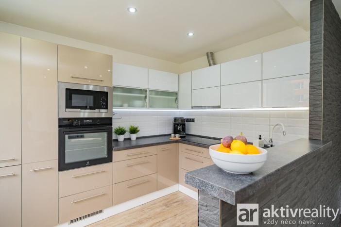 Prodej bytu 3+1, Mělník, Bezručova, 72 m2