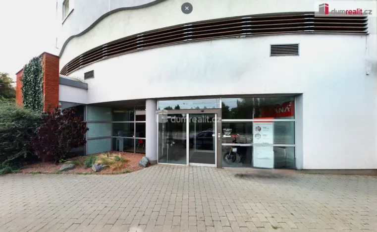 Pronájem kanceláře, Brno - Židenice, Bubeníčkova, 193 m2