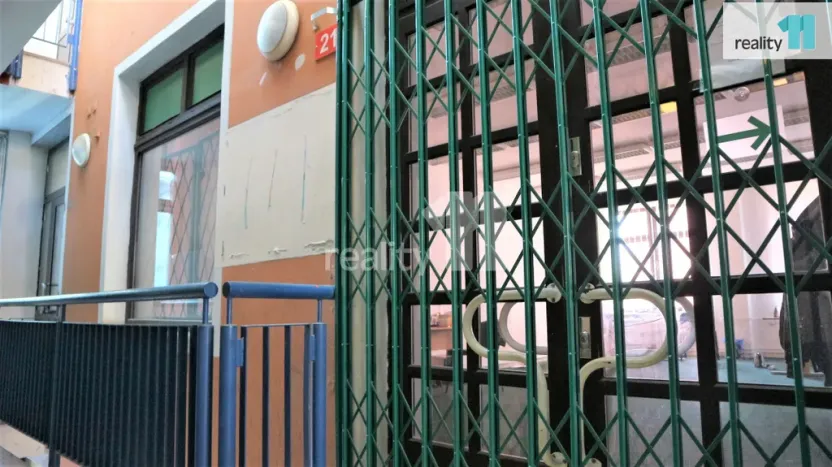 Pronájem obchodního prostoru, Ostrava - Hrabůvka, Dr. Martínka, 55 m2