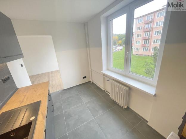 Pronájem bytu 2+1, Litvínov - Horní Litvínov, Ukrajinská, 56 m2