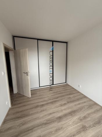 Pronájem bytu 2+kk, Opava - Jaktař, Vančurova, 5731 m2