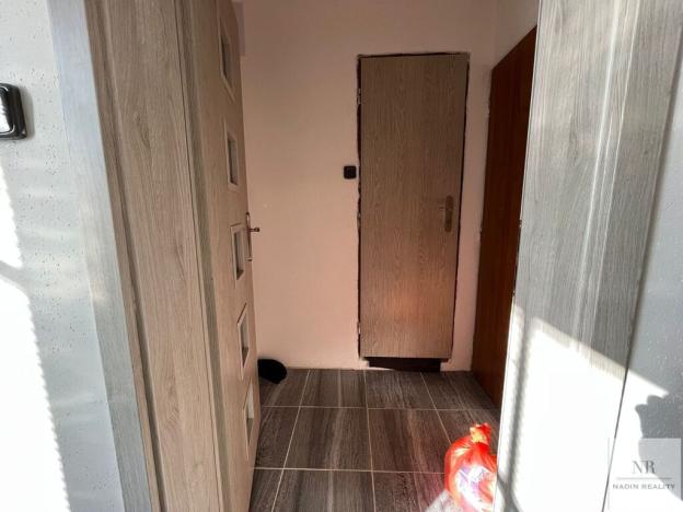 Pronájem bytu 1+1, Karlovy Vary, Chebská, 36 m2