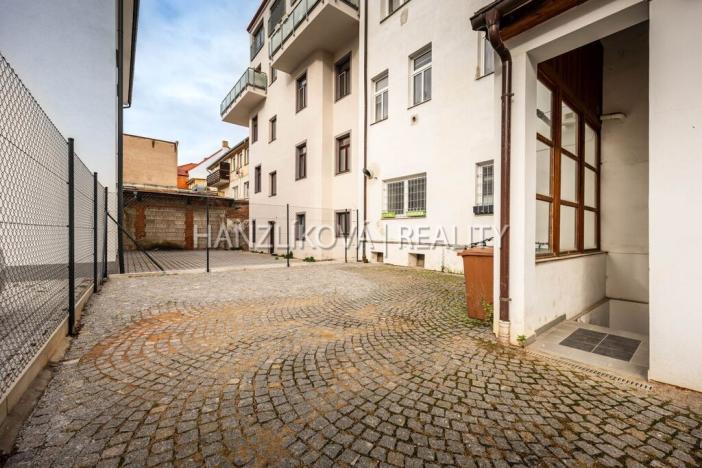 Prodej bytu 2+1, České Budějovice, Rudolfovská tř., 67 m2