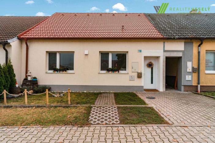 Prodej rodinného domu, Lužice, Velkomoravská, 220 m2