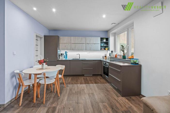 Prodej rodinného domu, Lužice, Velkomoravská, 133 m2