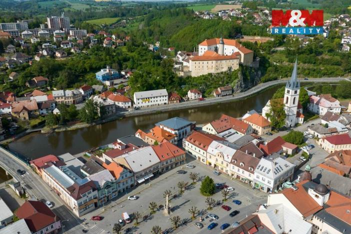 Prodej činžovního domu, Ledeč nad Sázavou, Husovo náměstí, 333 m2