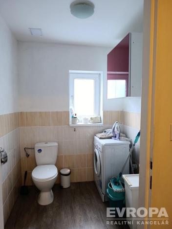 Prodej bytu 2+1, Nový Bor, Palackého náměstí, 66 m2