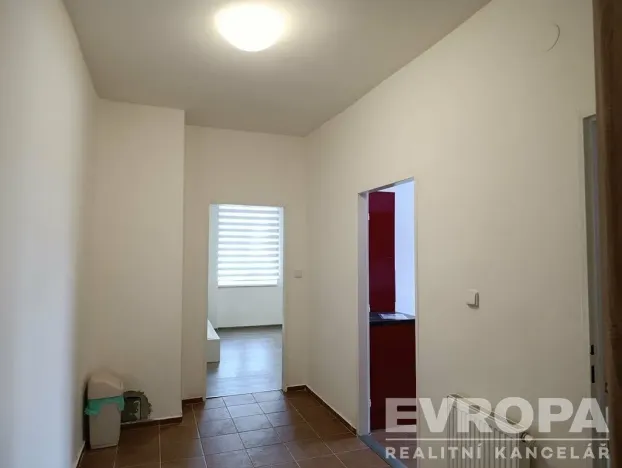 Prodej bytu 2+1, Nový Bor, Palackého náměstí, 66 m2