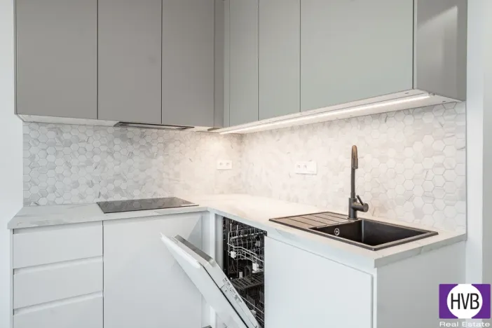 Prodej bytu 4+kk, Praha - Modřany, Urbánkova, 80 m2