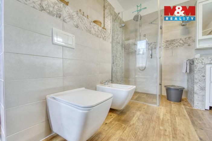 Prodej rodinného domu, Karlovy Vary - Stará Role, Nerudova, 151 m2