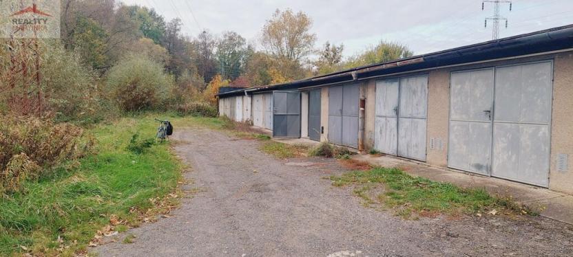 Pronájem garáže, Valašské Meziříčí - Krásno nad Bečvou, M. Alše, 19 m2