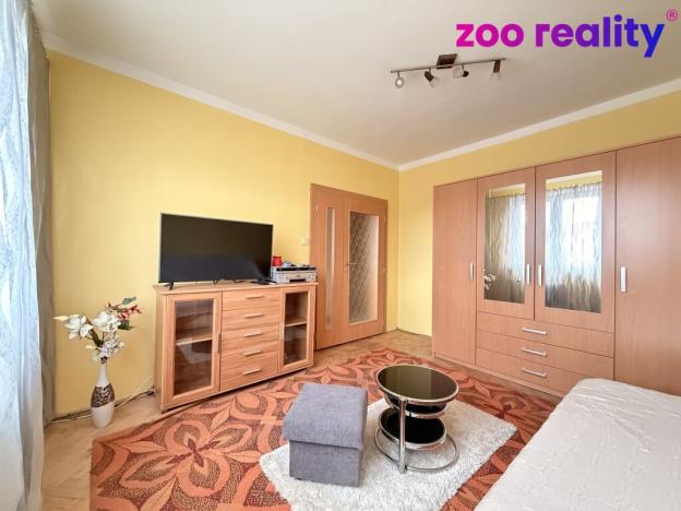 Prodej bytu 1+1, Kadaň, Chomutovská, 32 m2