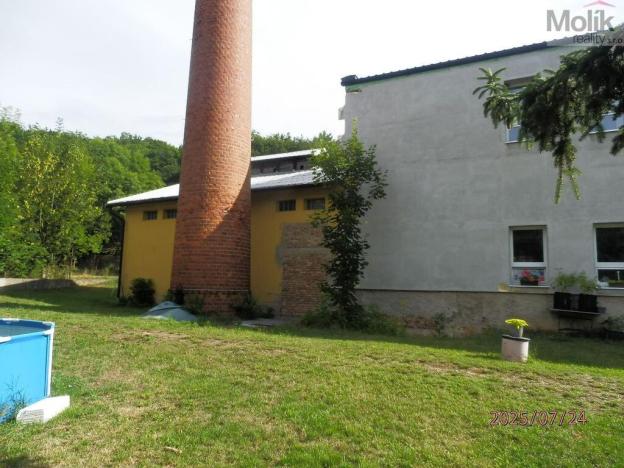 Prodej komerční nemovitosti, Vysoká Pec, 1300 m2