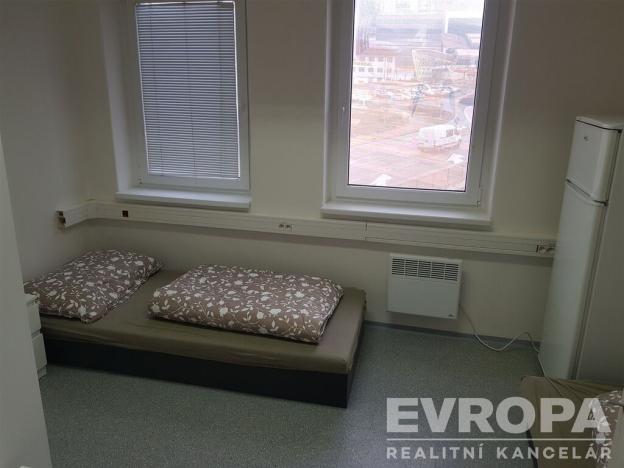 Pronájem činžovního domu, Liberec - Liberec VI-Rochlice, Doubská, 345 m2