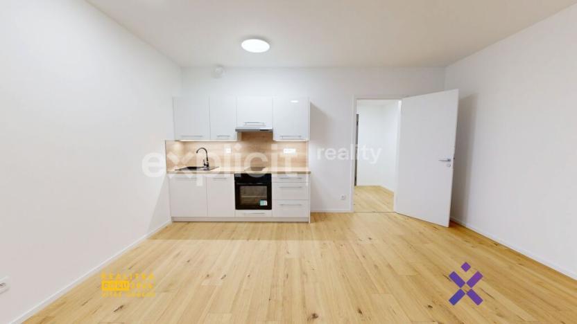 Pronájem bytu 1+kk, Brno, Bratislavská, 41 m2