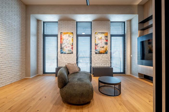 Pronájem bytu 1+kk, Praha - Holešovice, Tusarova, 53 m2